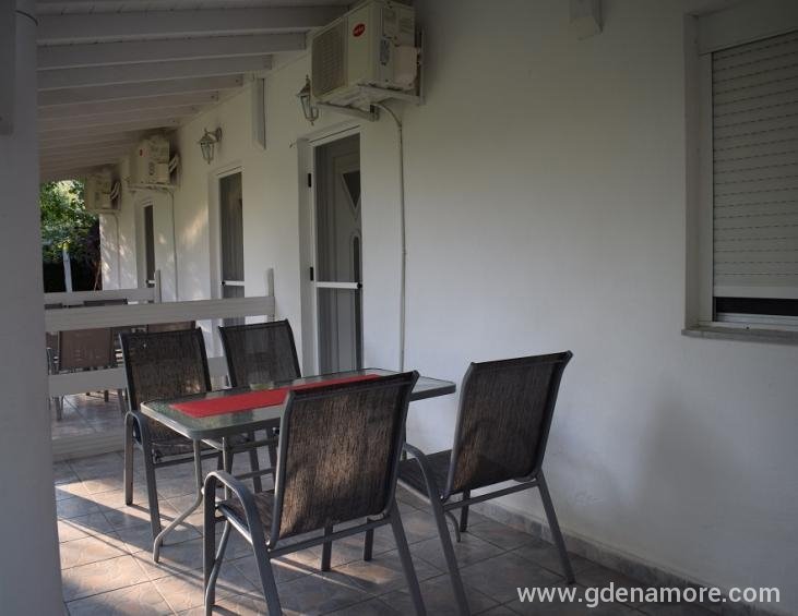 magda-rooms-sykia-sithonia-11