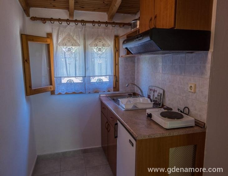 magda-rooms-sykia-sithonia-15