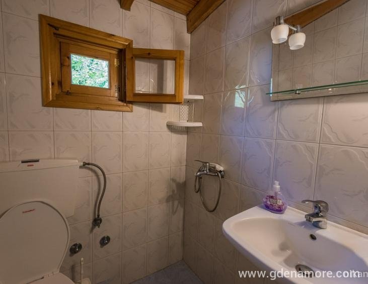 magda-rooms-sykia-sithonia-17