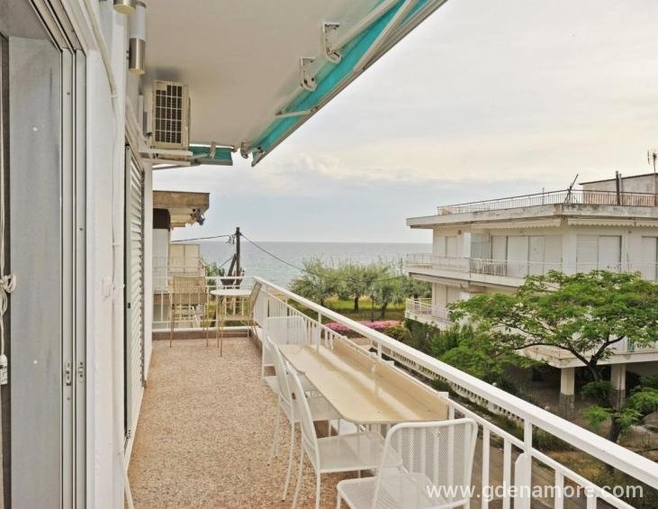 06-SUMMER VIEW FROM BALKONY