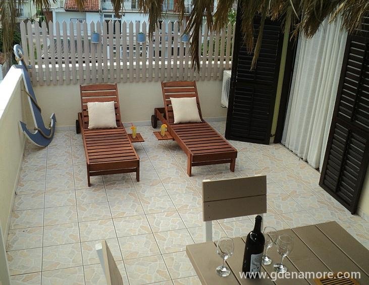 Apartman - terasa / Apartment - terrace