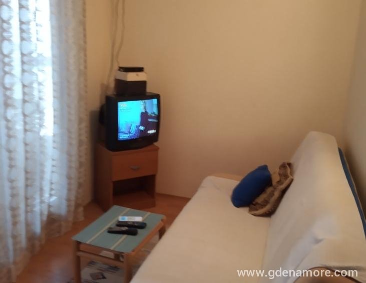IMG-ffd53acf4cff48c3e371ed4d9f8959b9-V