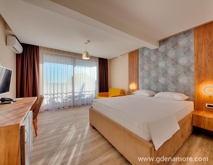 ADI_1031_HDR