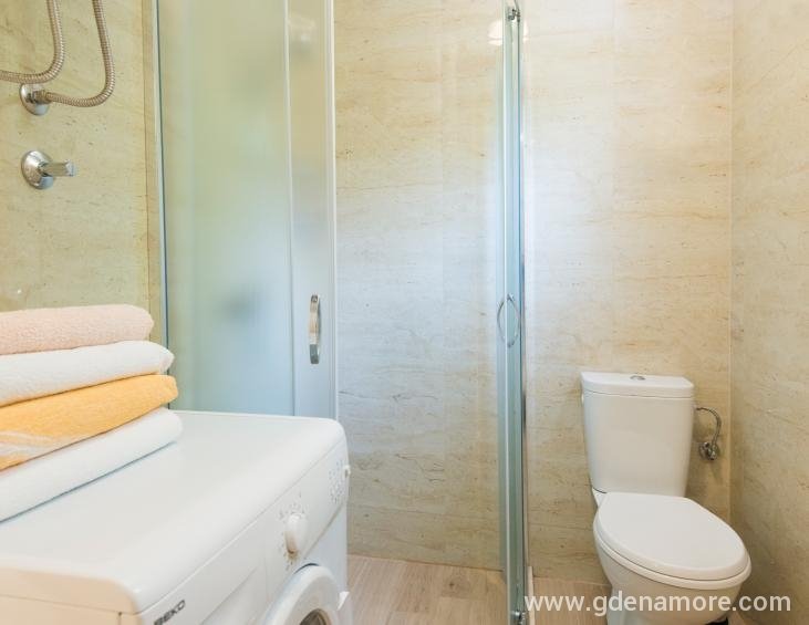 Apartman 2 - kupatilo