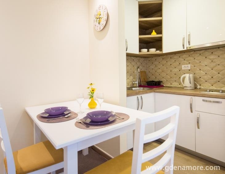 Apartman 2 - trpezarija