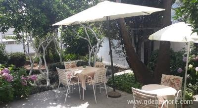 Apartmani Gugolj M&M, privatni smeštaj u mestu Igalo, Crna Gora