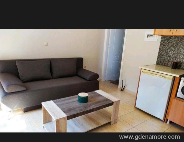 Screenshot_2021-10-04-18-23-01-340_com.booking