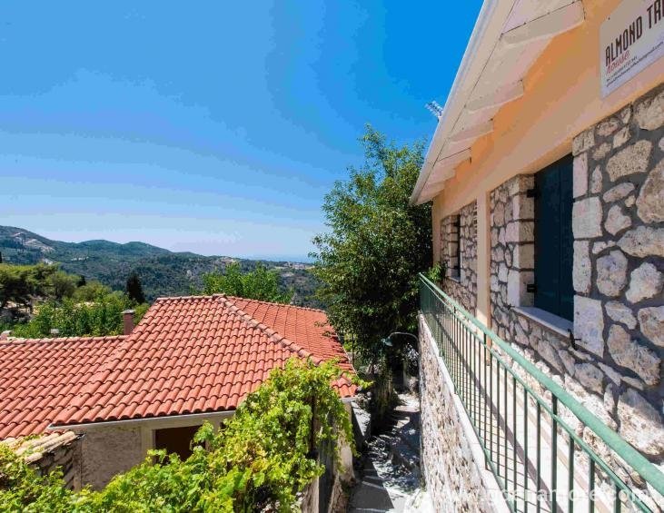 almond-tree-house-exanthia-lefkada-3