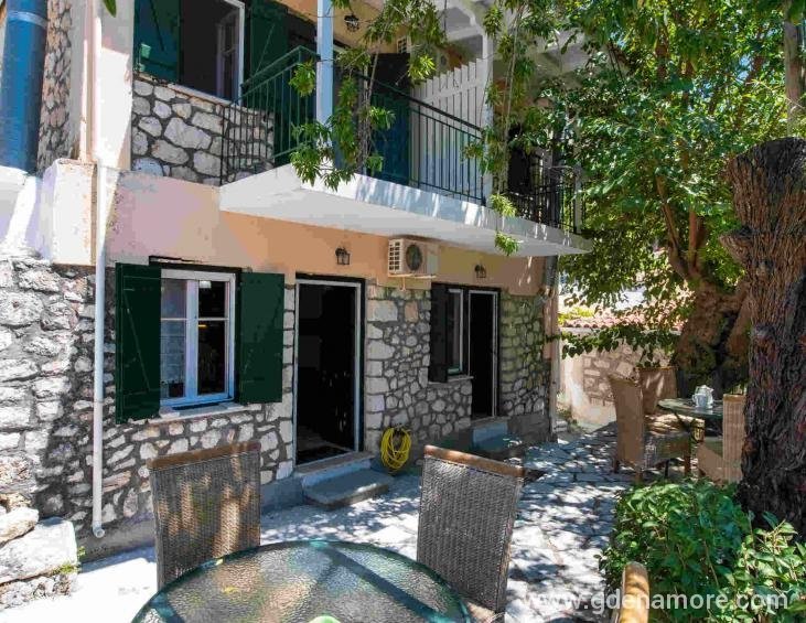 almond-tree-house-exanthia-lefkada-6
