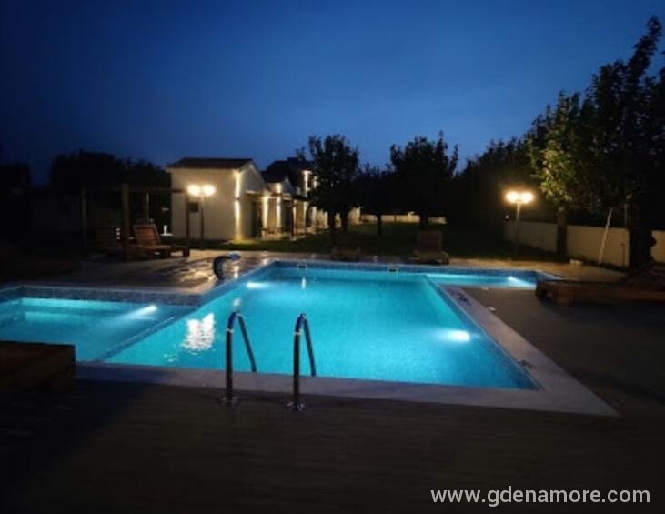 ellis-onar-studios-sykia-sithonia-22