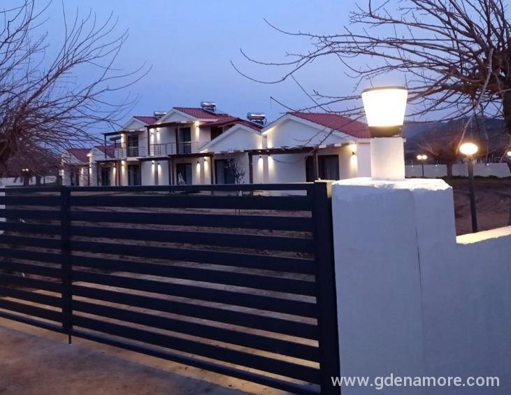 ellis-onar-studios-sykia-sithonia-6