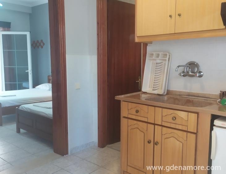 kitchen apartment 3pax-2+2pax