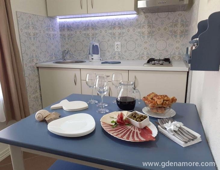 Apartman - kuhinja
