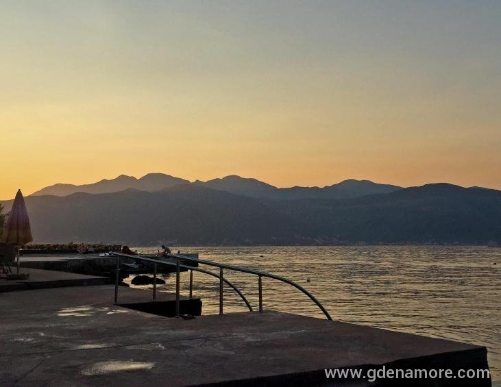 Kaludjerovina, Tivat, Smestaj, Letovanje, Crna Gor
