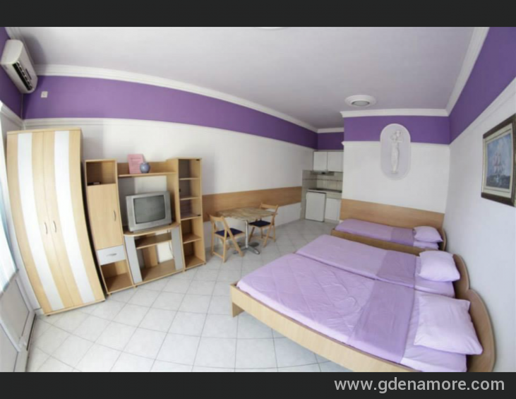 1E314105-3F61-4419-8EA6-89BB13BE0CD8