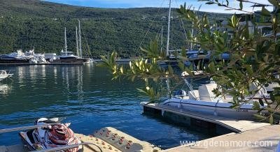 Veronika, privatni smeštaj u mestu Baošići, Crna Gora