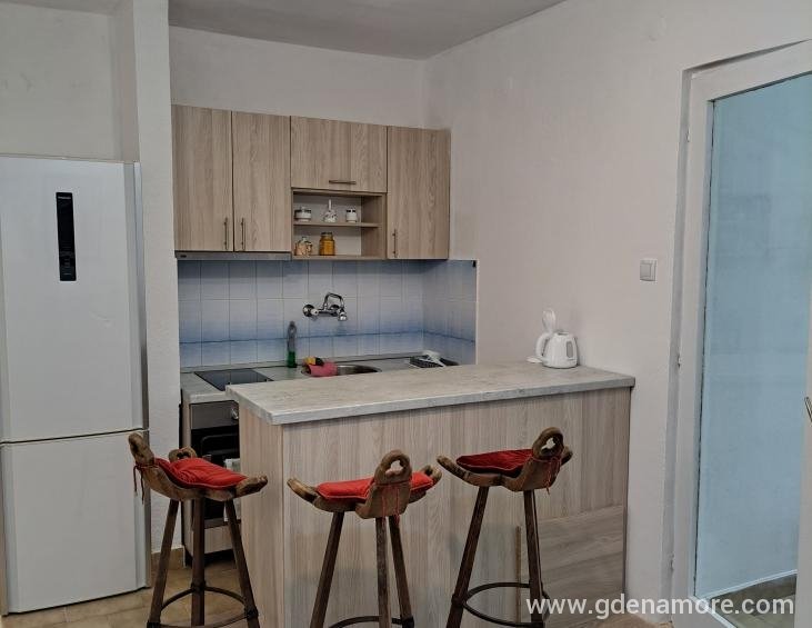 Apartman 4