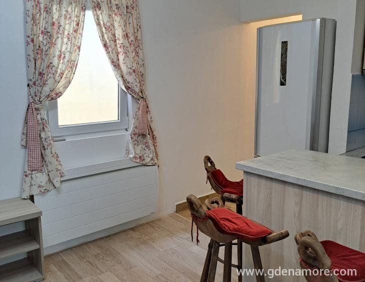 Apartman 4