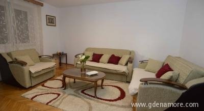 Apartmani Seljanovo , privatni smeštaj u mestu Tivat, Crna Gora
