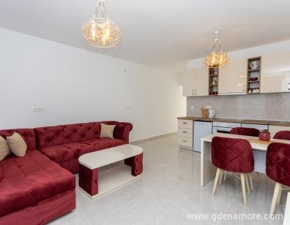  Lux Apartmani Mediteran, privatni smeštaj u mestu Bijela, Crna Gora - Untitled-8900