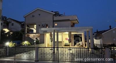 Apartmani 3V Spaić, privatni smeštaj u mestu Igalo, Crna Gora