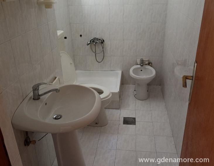 IMG-8afea8d08f45bac7d7a8c0630ed3be7d-V