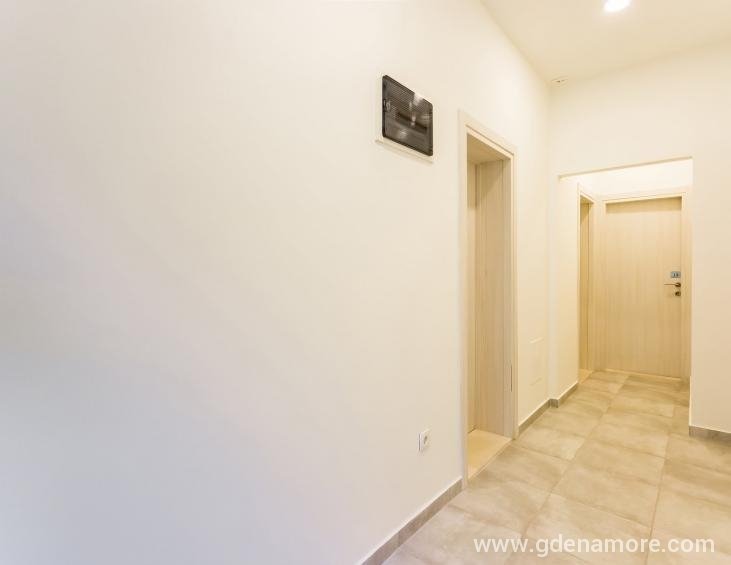 IMG-36eb0e967bbfe59037998a645cb82ff8-V