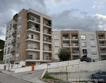 Stan na dan , zasebne nastanitve v mestu Tivat, Črna gora - IMG_0006
