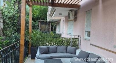 Aparman Maša, logement privé à Baošići, Monténégro Aparman Maša, logement privé à Baošići, Monténégro