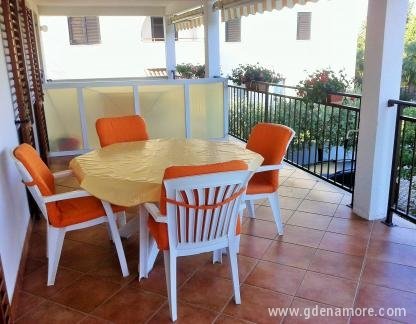 Apartamentos ANA, alojamiento privado en Poreč, Croacia