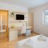 Budva Inn Apartments , Trokrevetna komfor + balkon, privatni smeštaj u mestu Budva, Crna Gora