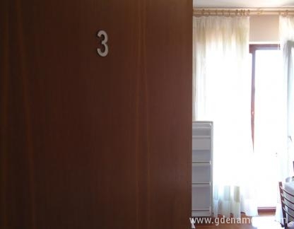 Vila M, privatni smeštaj u mestu Bijela, Crna Gora