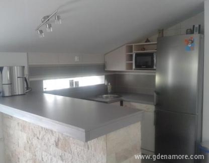 Apartmani sobe , privatni smeštaj u mestu Sutomore, Crna Gora