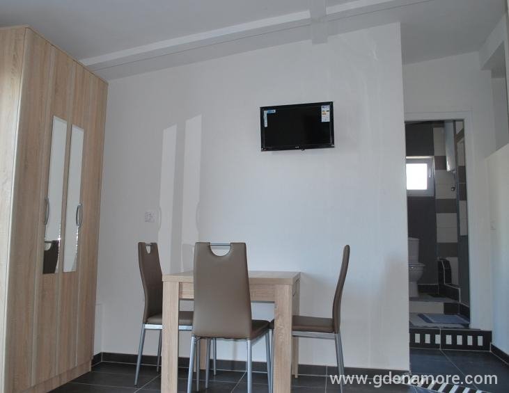 Apartman 6