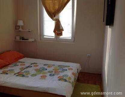 Apartmani Nena TIVAT, privatni smeštaj u mestu Tivat, Crna Gora - 4