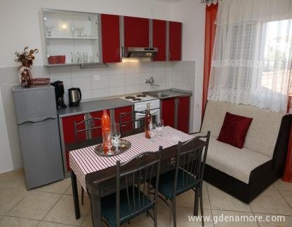 АПАРТАМЕНТИ СПАДИНА, частни квартири в града Vodice, Хърватия - _BK_7693