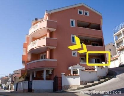 APARTMANI SOFIJA, privatni smeštaj u mestu Bečići, Crna Gora - 73593-809