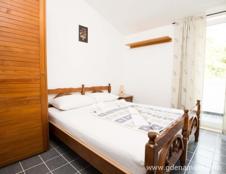 cetvorosobni-apartman-budva-1b