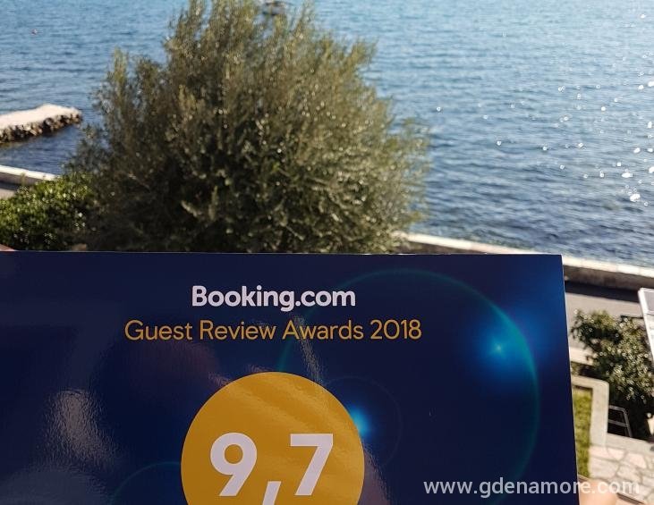 BOOKING