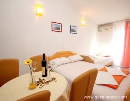 Apartmani Kurtović, privatni smeštaj u mestu Petrovac, Crna Gora - IMG_6340
