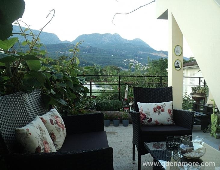 Terasa prvi sprat / First floor terrace