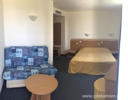 Семеен Хотел Съндей, Privatunterkunft im Ort Kiten, Bulgarien - familly room