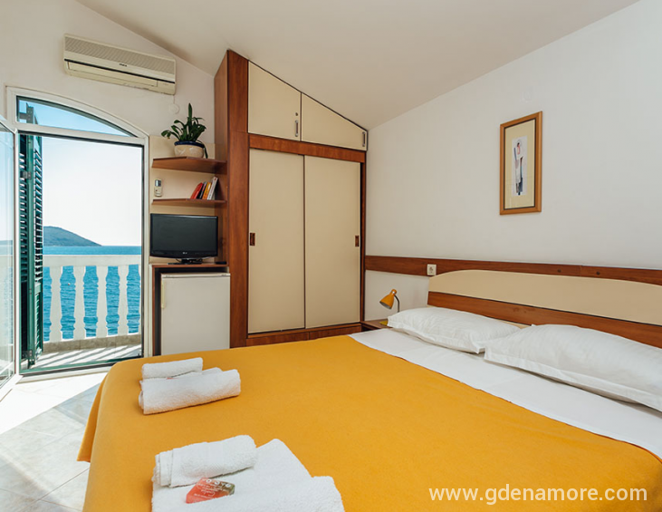 A 2 (APARTMANI GALIJA, Herceg Novi)