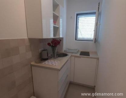 Apartmanok Mia, Magán szállás a községben Bečići, Montenegró - F3EF9501-363C-42F5-A201-6731BCE1B6D0