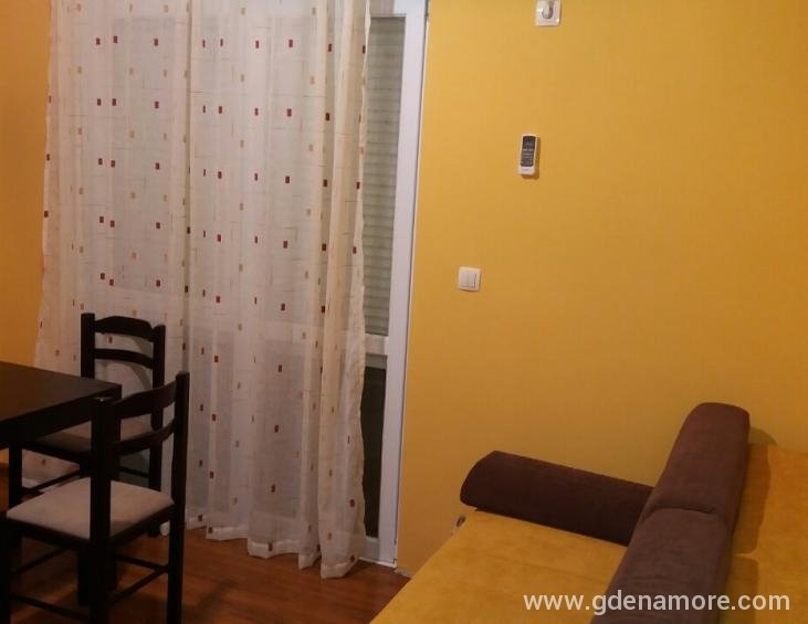 image-90b187d2efe8c1dc2f67e67e549c81a58503dce7a13a