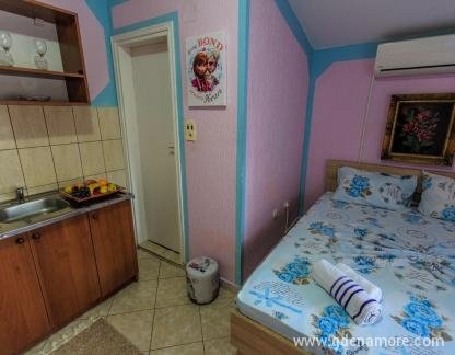 Βίλα "ALBY", ενοικιαζόμενα δωμάτια στο μέρος Dobre Vode, Montenegro - 7