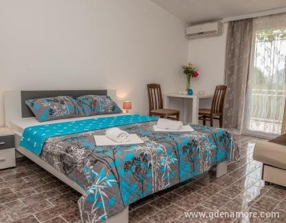 Apartmani Filipovic, privatni smeštaj u mestu Buljarica, Crna Gora - MML_4495