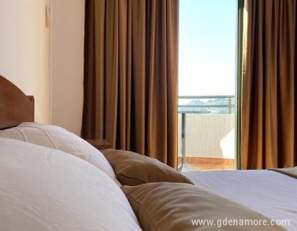 Appartements DeLux, logement privé à Dobre Vode, Monténégro - 76D114D5-13E2-4FD3-A1E8-974B297267AA