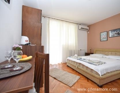 Apartmani Soljaga , privatni smeštaj u mestu Petrovac, Crna Gora - DSC_3592