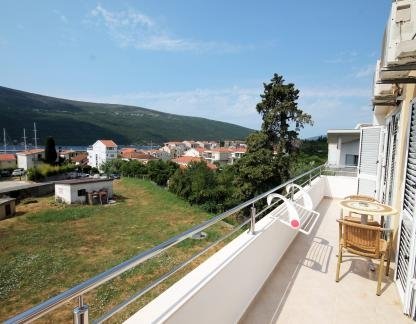 vila Natali Djenovici, privatni smeštaj u mestu Djenović, Crna Gora - 1